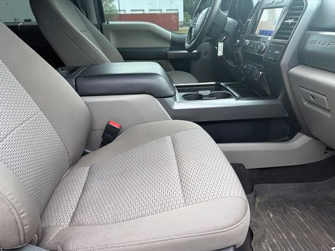 Certified 2022 Ford F250 XLT w/ XLT Value Package AWD/4WD image 10