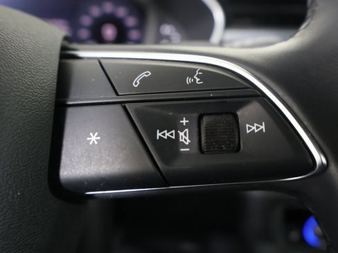 Used 2021 Audi Q3 2.0T Premium image 29