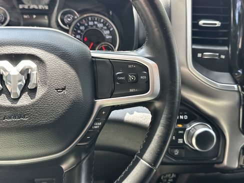 Used 2019 RAM 1500 Big Horn AWD/4WD image 31