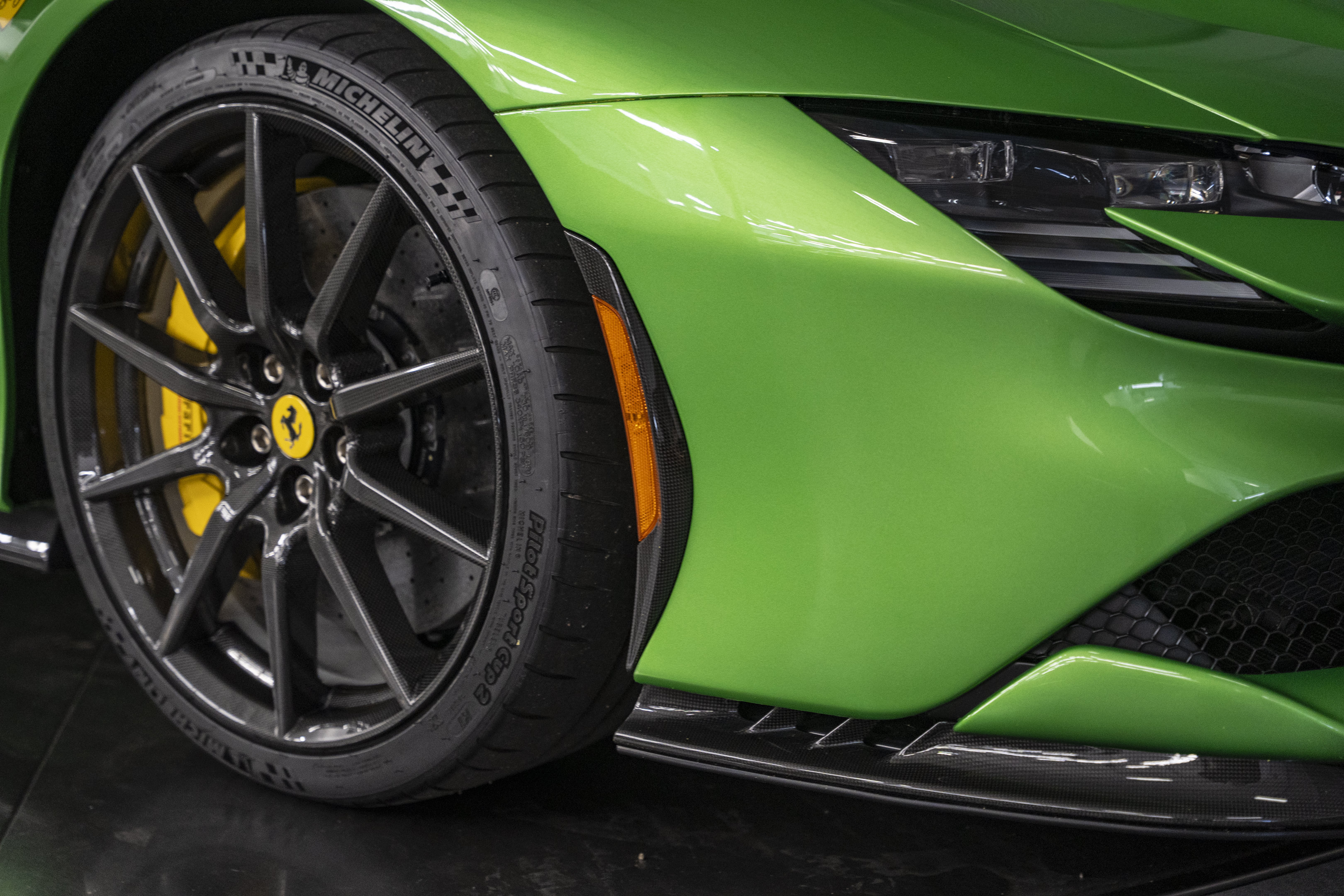 Used 2025 Ferrari SF90 Spider AWD/4WD image 15