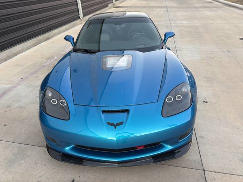 Used 2009 Chevrolet Corvette ZR1 w/ Preferred Equipment Group image 7