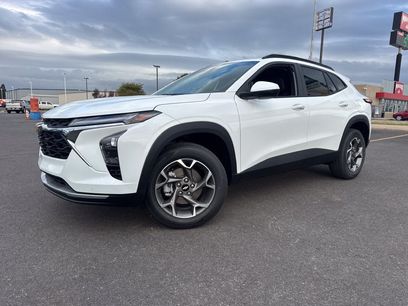 New 2026 Chevrolet Trax LT w/ Driver Confidence Package
