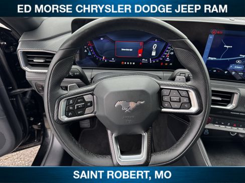 Used 2025 Ford Mustang GT Premium RWD image 23