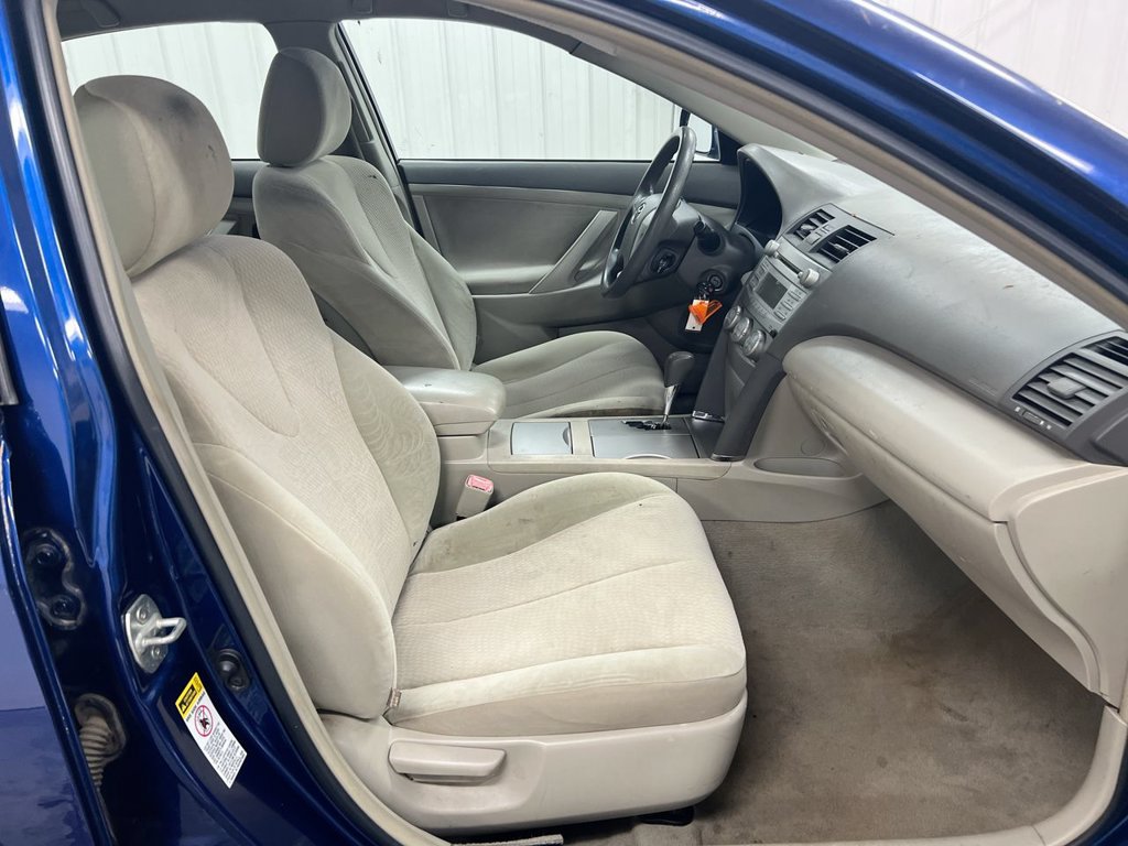 Used 2011 Toyota Camry LE w/ LE Extra-Value Pkg FWD image 20