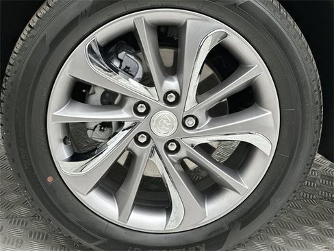 Used 2020 Buick Encore GX Select w/ Experience Buick Package image 10