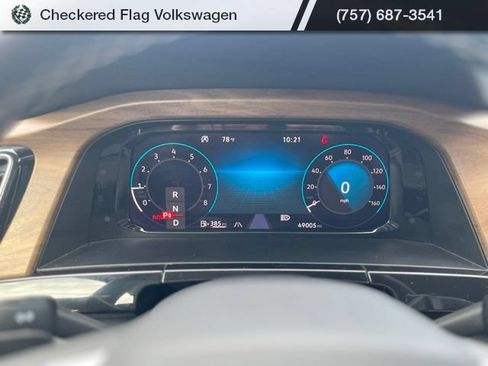 Used 2025 Volkswagen Atlas SE FWD image 33