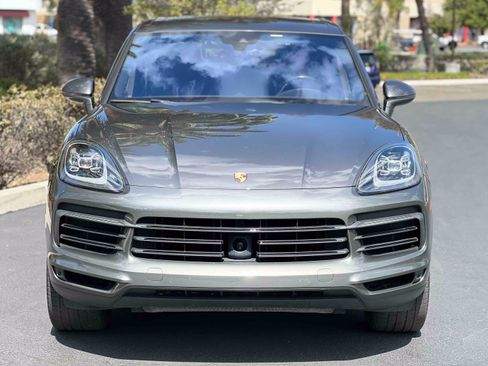 Used 2019 Porsche Cayenne S AWD/4WD image 5