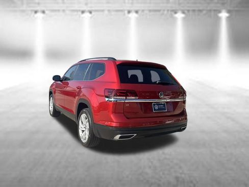 Used 2022 Volkswagen Atlas SE w/ Panoramic Sunroof Package FWD image 3