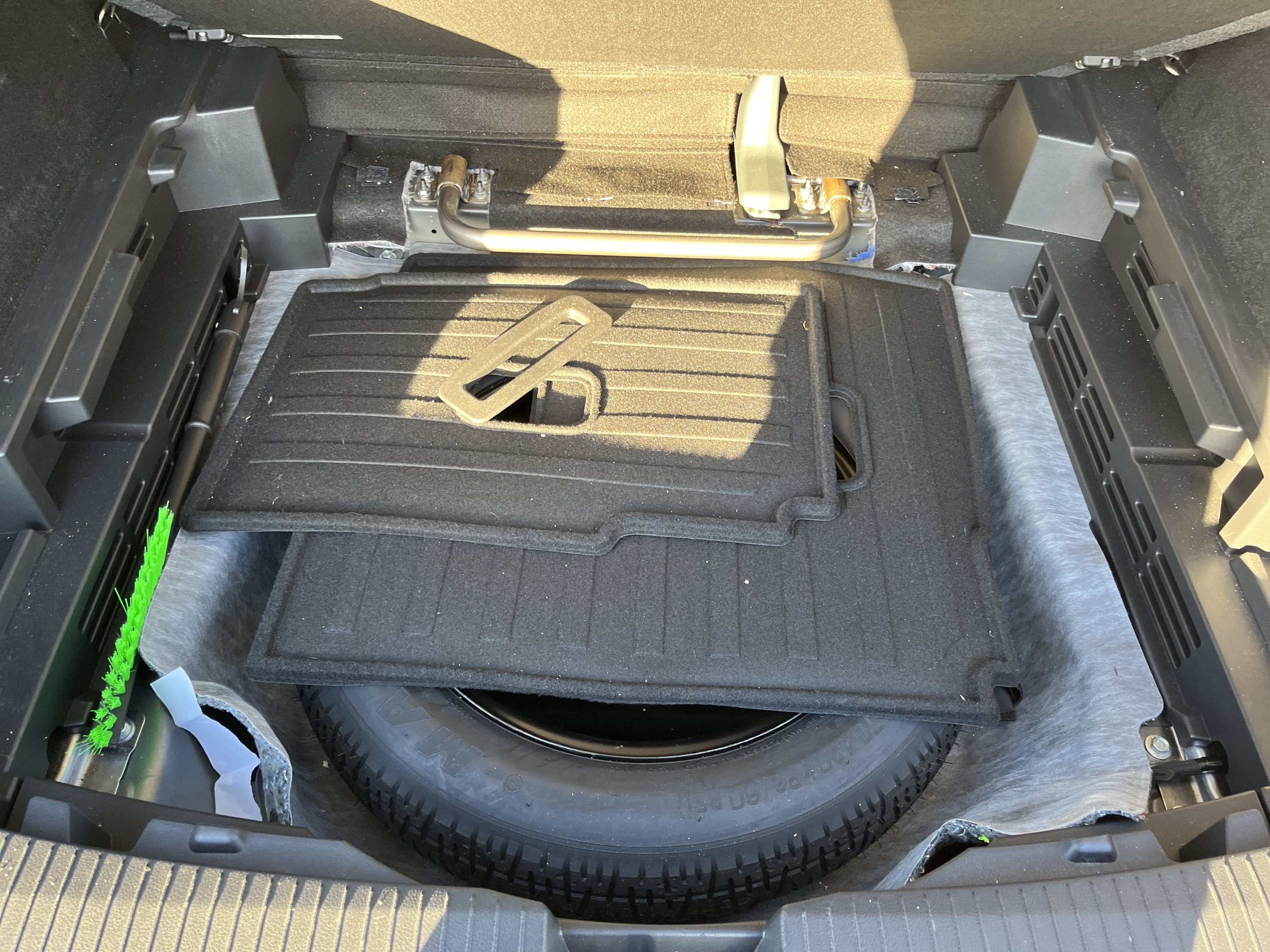 Used 2026 Nissan Rogue SV AWD/4WD image 12