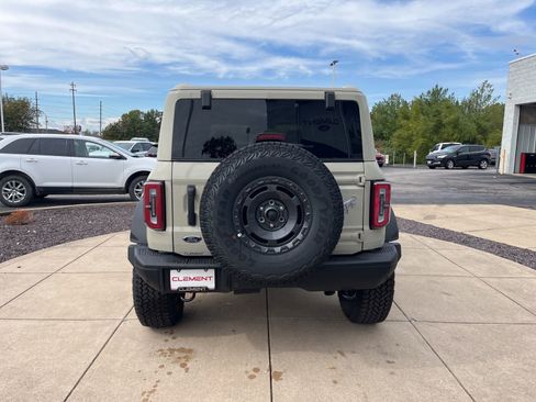 New 2025 Ford Bronco Badlands AWD/4WD image 28
