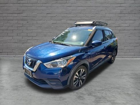 Used 2020 Nissan Kicks SV FWD image 4