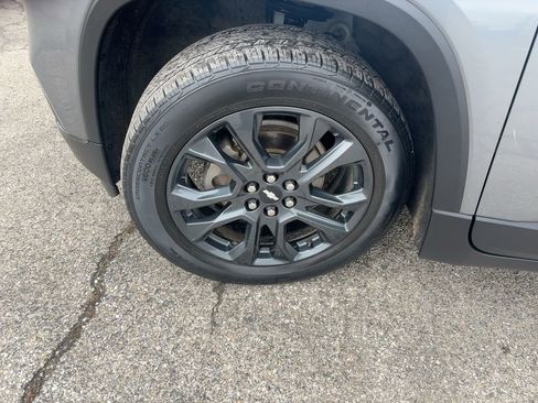 Used 2020 Chevrolet Traverse RS image 9