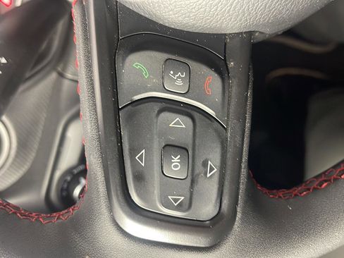 Used 2024 Jeep Gladiator Rubicon image 21