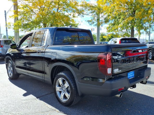 Certified 2025 Honda Ridgeline RTL image 8