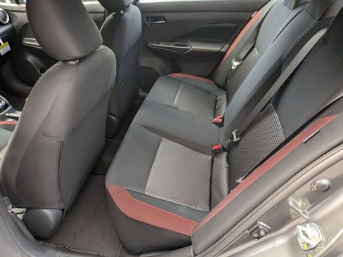 New 2025 Nissan Versa SR w/ Trunk Package image 19