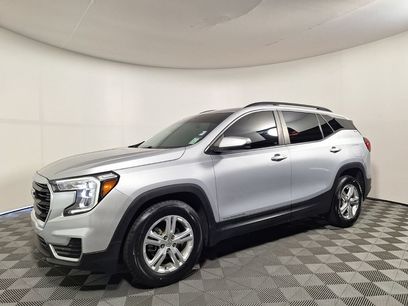 Used 2022 GMC Terrain SLE w/ Driver Convenience Package