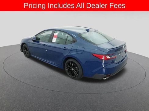 New 2026 Toyota Camry SE FWD image 5