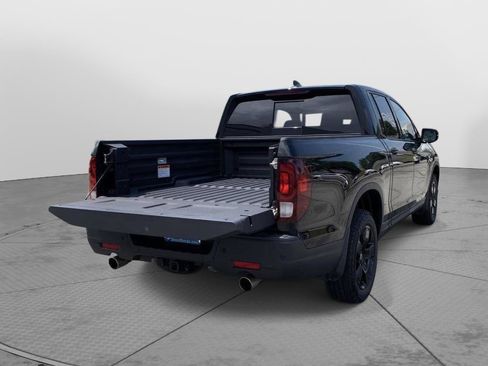 Certified 2024 Honda Ridgeline Black Edition image 45