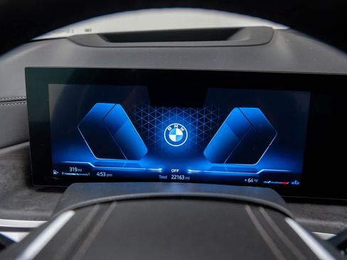 Certified 2024 BMW X5 xDrive40i w/ Parking Assistance Package image 20