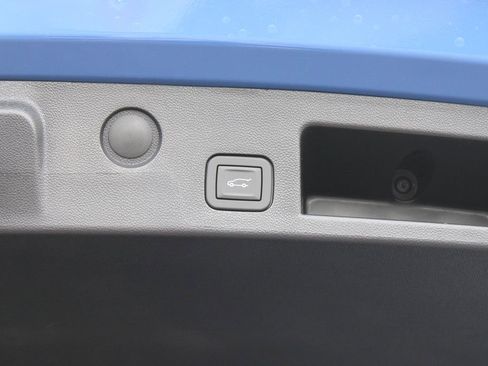 New 2026 Chevrolet Equinox RS FWD image 16