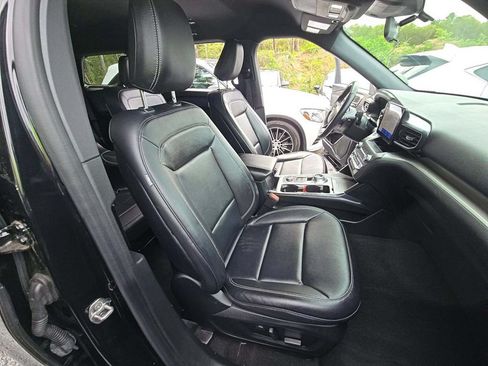 Used 2020 Ford Explorer XLT w/ Equipment Group 202A AWD/4WD image 3