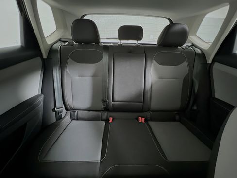 Used 2024 Volkswagen Taos S image 33