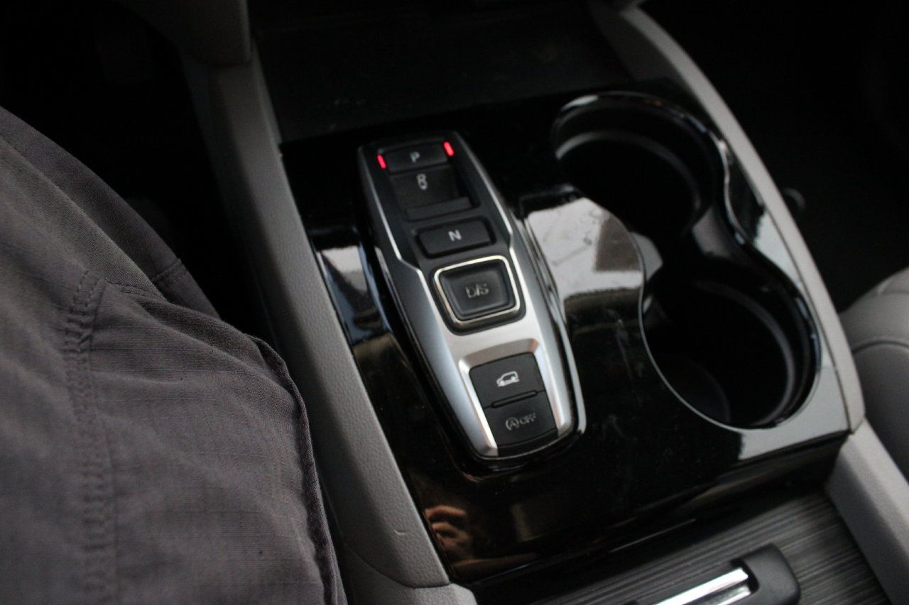 Used 2017 Honda Pilot Touring image 20
