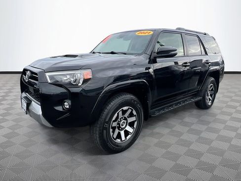 Used 2021 Toyota 4Runner TRD Off-Road Premium image 3