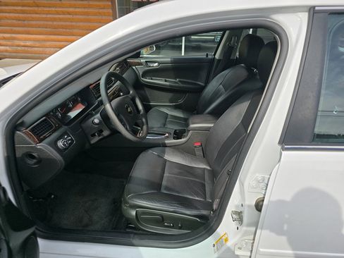 Used 2015 Chevrolet Impala LTZ image 10