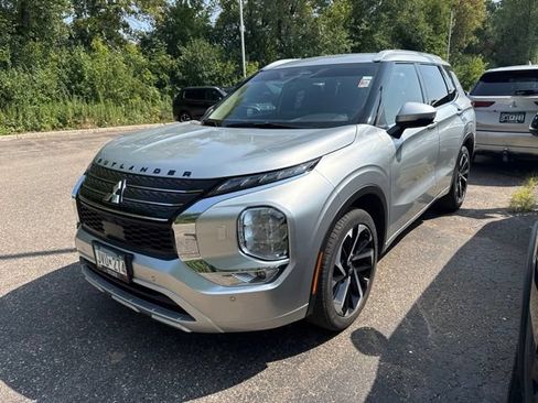 Used 2022 Mitsubishi Outlander SEL AWD/4WD image 4