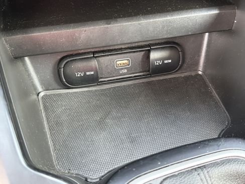 Used 2024 Kia Soul LX w/ Option Group 015 FWD image 13