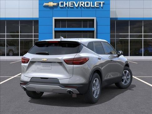 New 2025 Chevrolet Blazer LT w/ LPO, Floor Liner Package image 4