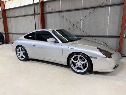 Used 2002 Porsche 911 Carrera image 13
