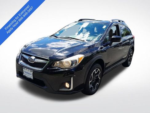 Used 2016 Subaru Crosstrek 2.0i Premium AWD/4WD image 3