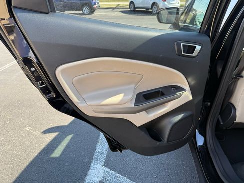 Used 2021 Ford EcoSport Titanium image 23