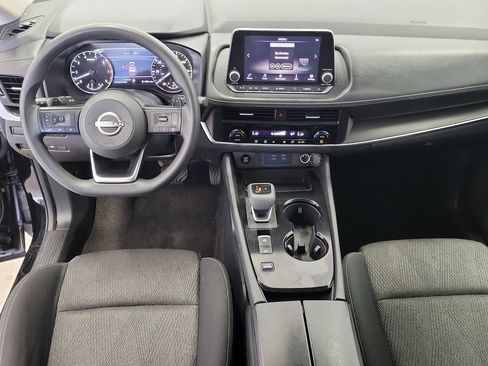 Used 2024 Nissan Rogue SV FWD image 16