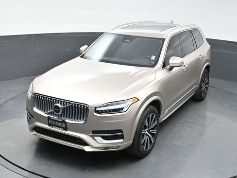 Used 2024 Volvo XC90 B5 Core image 22