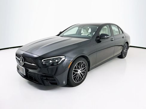 Used 2021 Mercedes-Benz E 350 Sedan image 3