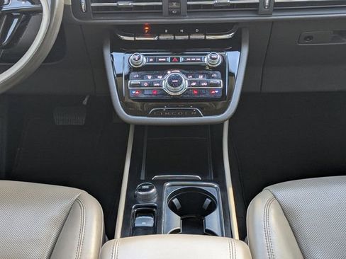 Used 2020 Lincoln Corsair FWD w/ Convenience Package image 19