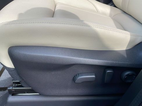 New 2026 Subaru Ascent Limited AWD/4WD image 13