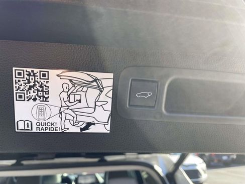 Used 2021 Toyota Highlander Platinum image 51