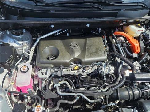 Used 2025 Toyota RAV4 LE AWD/4WD image 21