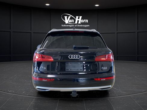 Used 2018 Audi Q5 2.0T Premium Plus w/ Premium Plus Package AWD/4WD image 6