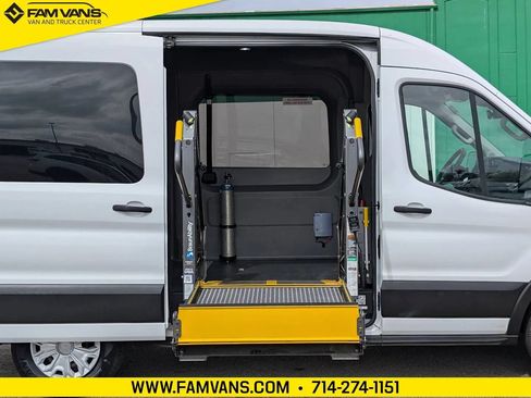 Used 2023 Ford Transit 150 Medium Roof RWD image 3