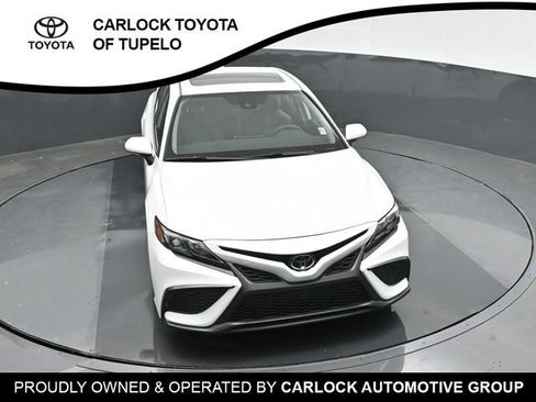 Used 2024 Toyota Camry SE w/ Convenience Package FWD image 32