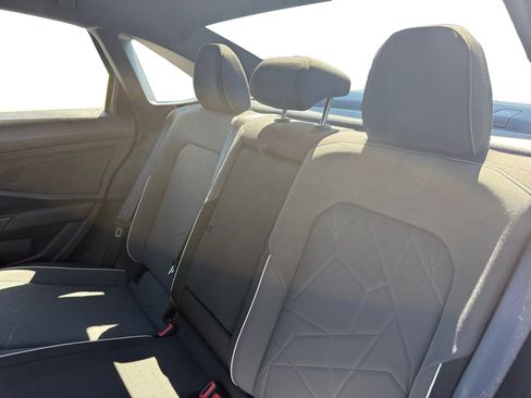 Certified 2025 Volkswagen Jetta Sport FWD image 16