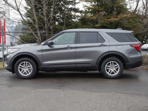 New 2026 Ford Explorer Active image 17