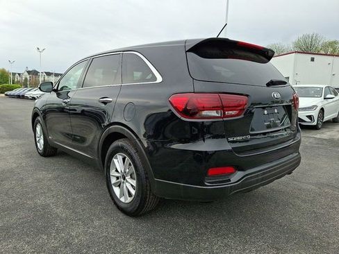 Used 2019 Kia Sorento AWD image 4