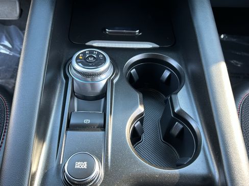 Used 2025 Ford Explorer ST image 26