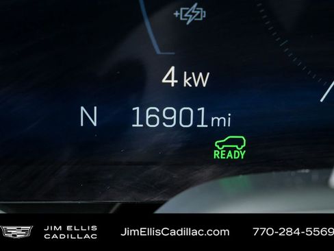 Certified 2024 Cadillac Lyriq Luxury w/ Nappa Leather Package image 13